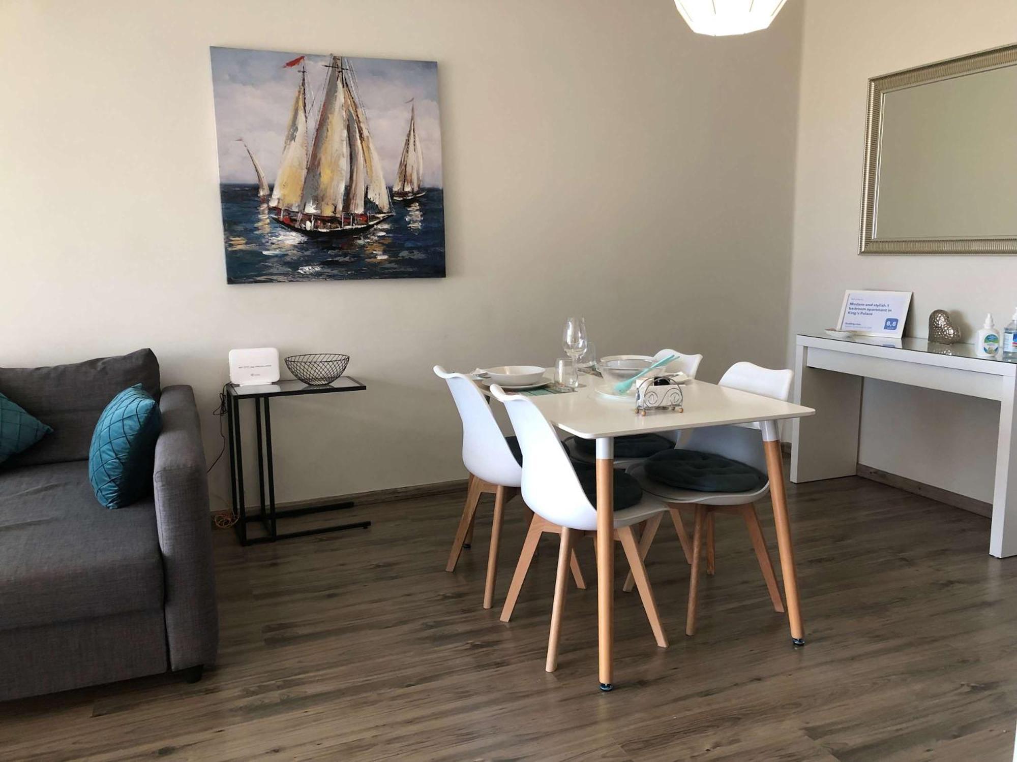 Kings Palace - Modern And Stylish 1 Bedroom Apartment パ フォス エクステリア 写真