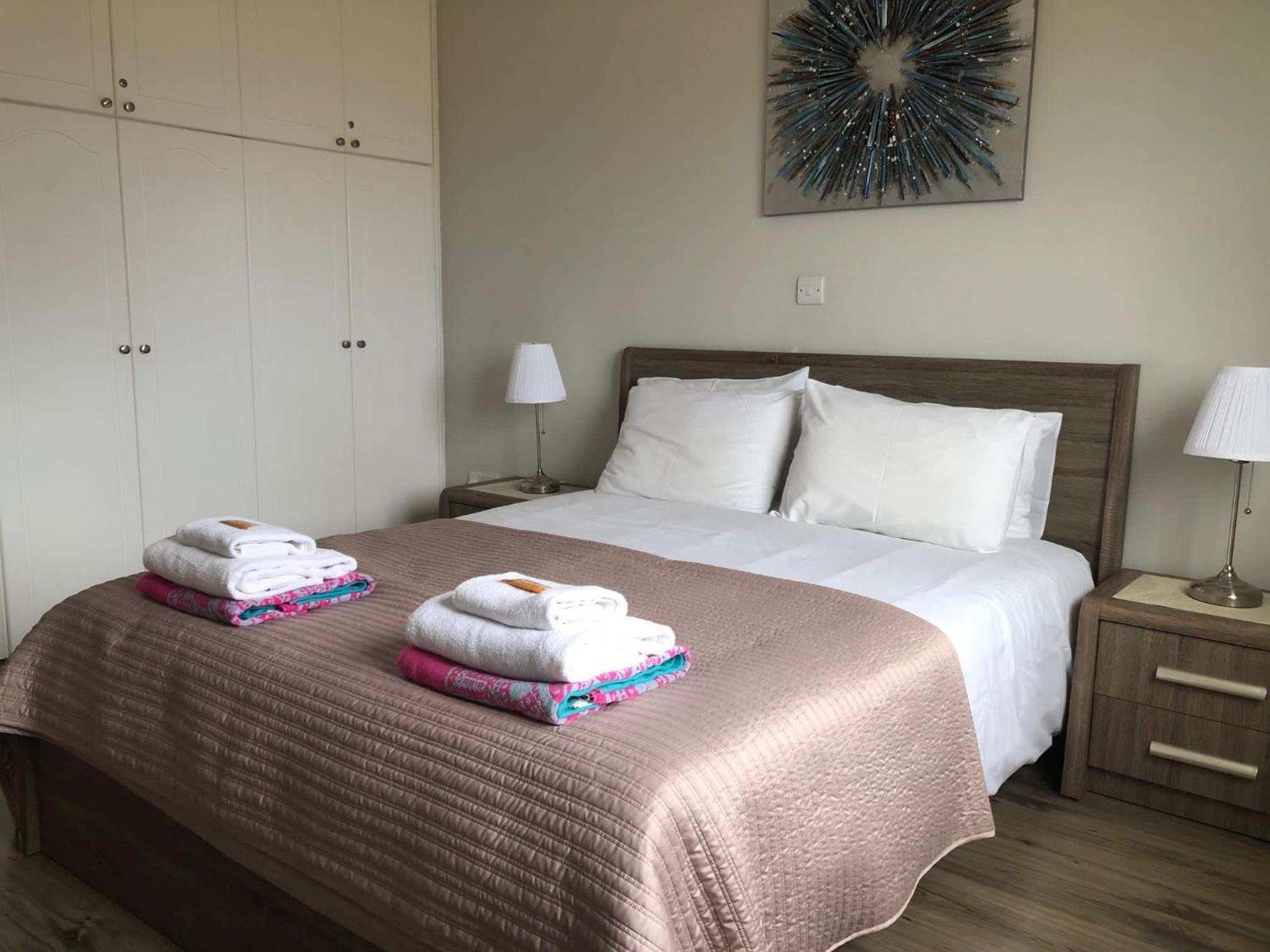 Kings Palace - Modern And Stylish 1 Bedroom Apartment パ フォス エクステリア 写真